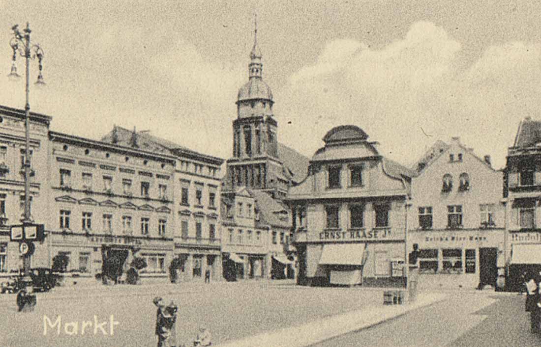 Der Altmarkt von Cottbus auf einem Ausschnit einer Postkarte von 1937