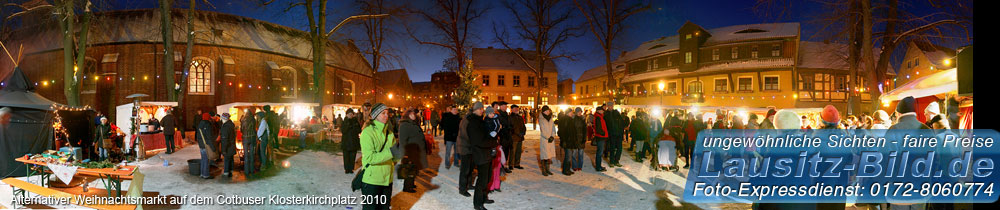 Alternativer Weihnachtsmarkt auf dem Klosterkirchplatz in Cottbus 2010k